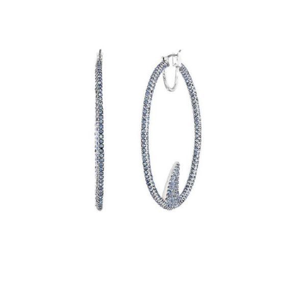 Women's Silver-tone Pavé Shark Fin Hoop Earrings - Picture 4 of 7